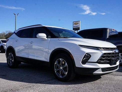 Used 2024 Chevrolet Blazer LT w/ Convenience Package image 2