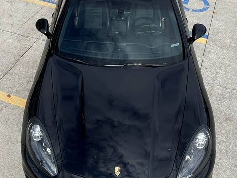 Used 2016 Porsche Panamera GTS image 13