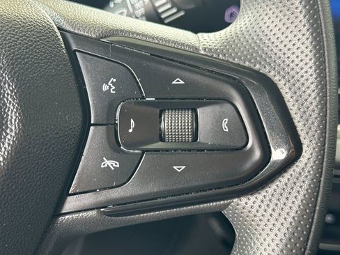 Used 2024 Chevrolet Trax LT FWD image 26