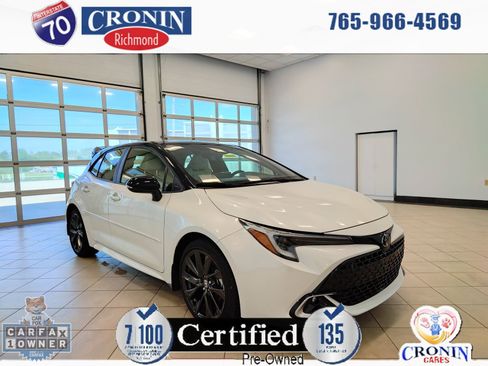 Used 2025 Toyota Corolla XSE FWD image 1