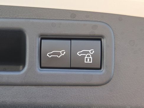 Used 2023 Lexus RX 350h image 31