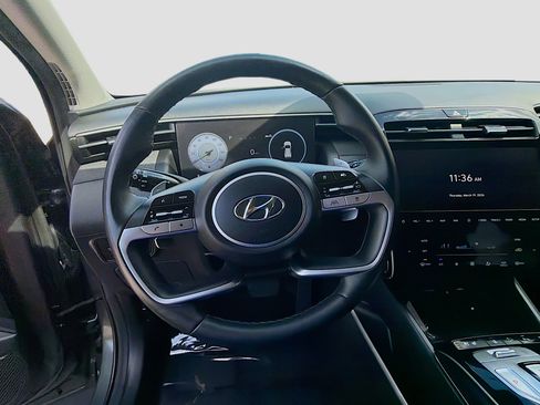 Used 2022 Hyundai Tucson Limited image 8