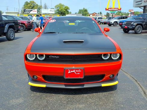 Used 2023 Dodge Challenger R/T Scat Pack w/ T/A Package RWD image 9