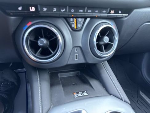 Used 2024 Chevrolet Blazer LT w/ Convenience Package FWD image 24