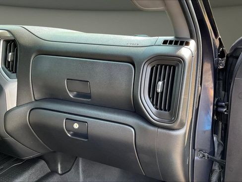 Used 2022 Chevrolet Silverado 1500 Custom AWD/4WD image 29