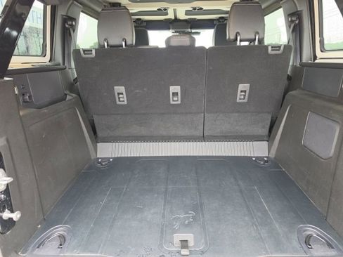 Used 2025 Ford Bronco Badlands AWD/4WD image 11