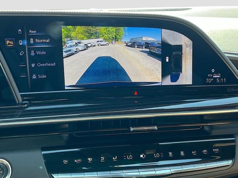 Used 2023 Cadillac Escalade Premium Luxury image 25