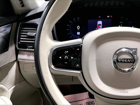 Used 2024 Volvo XC90 T8 Plus w/ Protection Package Premier image 23