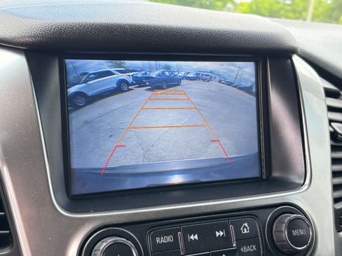 Used 2017 Chevrolet Suburban Premier AWD/4WD image 7