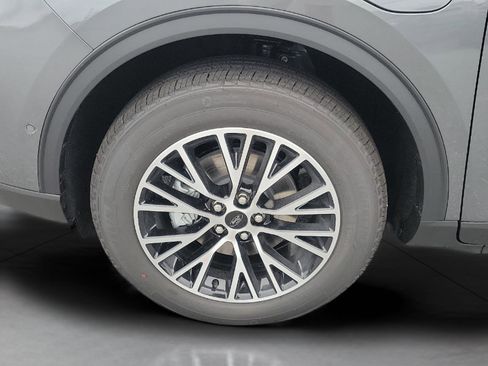 New 2024 Ford Escape SE w/ PHEV Premium Package image 18