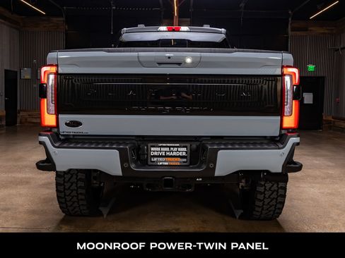 Used 2026 Ford F350 Platinum w/ Platinum Plus Package AWD/4WD image 8