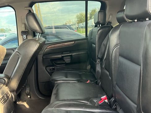 Used 2011 Nissan Armada SL w/ DVD FES Pkg image 4