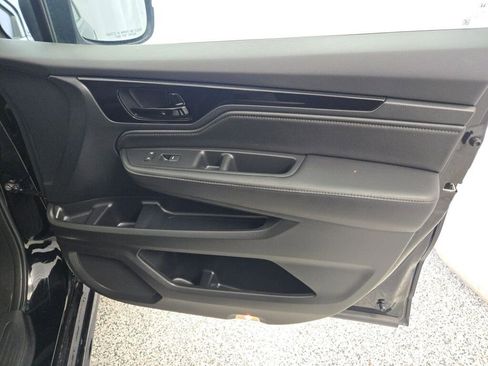 Used 2023 Honda Odyssey Touring image 6