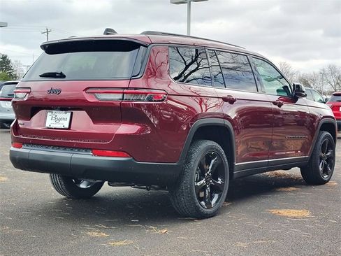 New 2025 Jeep Grand Cherokee L Altitude image 7