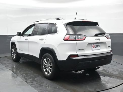 Used 2021 Jeep Cherokee Latitude Plus image 11