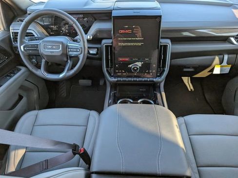 New 2026 GMC Yukon XL Elevation image 8