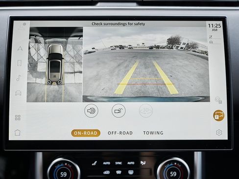 Used 2023 Land Rover Range Rover Long Wheelbase SE image 78