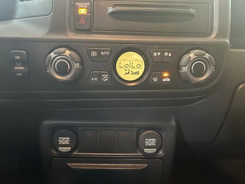 Used 2012 Honda Ridgeline RTS image 15