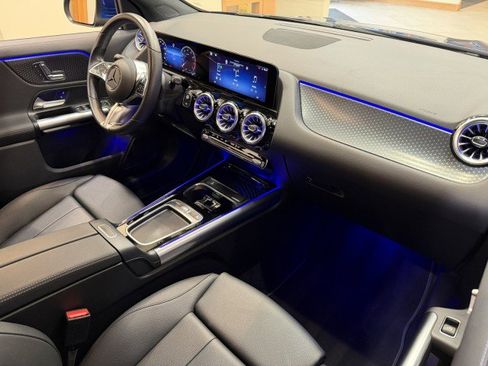 Certified 2025 Mercedes-Benz GLA 250 image 12