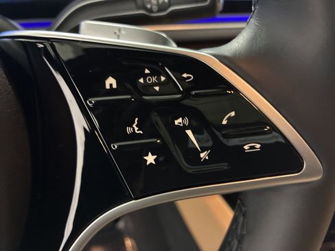 Used 2025 Mercedes-Benz GLE 450e GLE 450e image 13