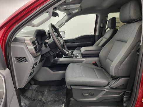 New 2025 Ford F150 Lightning XLT image 26