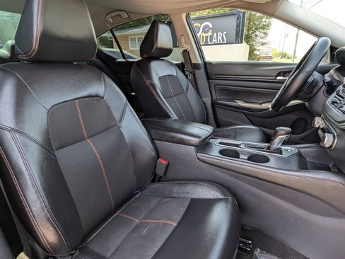 Used 2019 Nissan Altima 2.5 SR FWD image 36