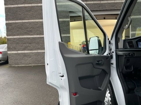 New 2026 Ford Transit 350 148 Medium Roof AWD w/ Load Area Protection Package image 15