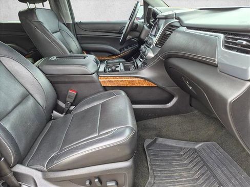 Used 2018 Chevrolet Tahoe Premier AWD/4WD image 24