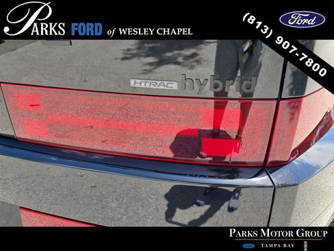 Used 2025 Hyundai Santa Fe Calligraphy AWD/4WD image 7