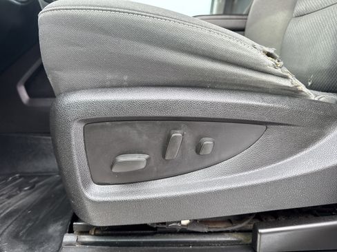 Used 2015 Chevrolet Silverado 1500 LT w/ LT Convenience Package image 14