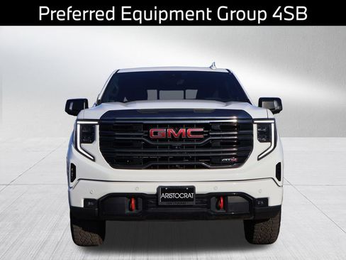 Used 2023 GMC Sierra 1500 AT4 w/ AT4 Premium Package AWD/4WD image 3