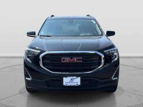 Used 2020 GMC Terrain SLE w/ Driver Convenience Package AWD/4WD image 2