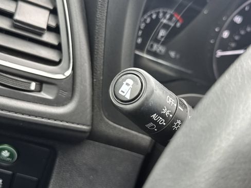 Used 2020 Honda HR-V EX image 22