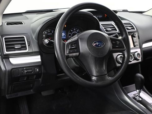 Used 2015 Subaru Crosstrek 2.0i Premium AWD/4WD image 11