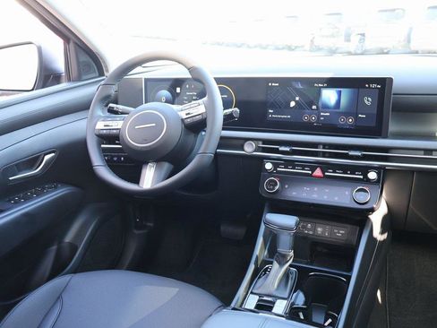 New 2026 Hyundai Tucson SEL image 14