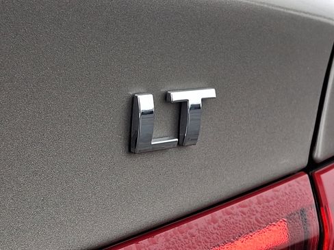 Certified 2024 Chevrolet Malibu LT image 32