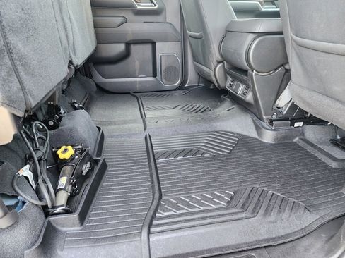 Used 2022 Chevrolet Silverado 1500 RST w/ Z71 Off-Road Package image 12