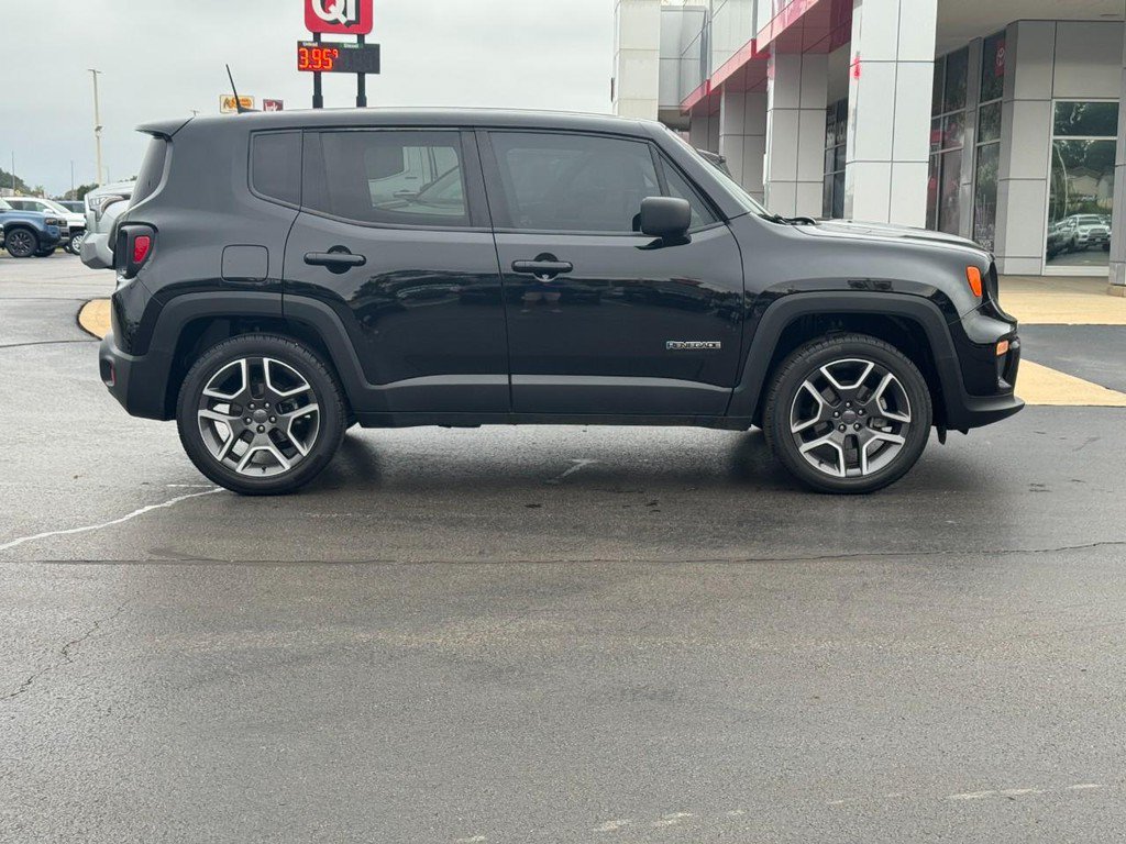 Used 2021 Jeep Renegade Sport AWD/4WD image 2
