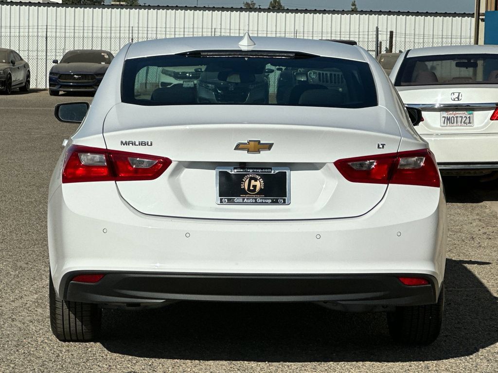 Used 2024 Chevrolet Malibu LT FWD image 5