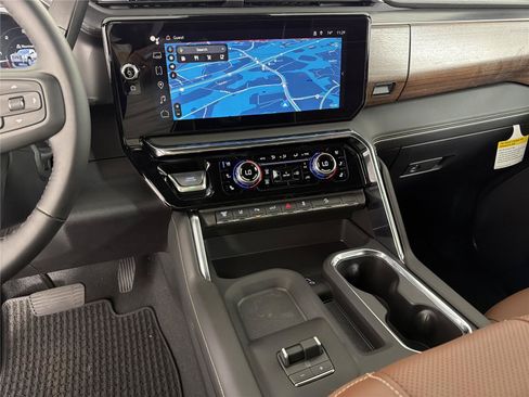 New 2026 GMC Sierra 2500 Denali Ultimate AWD/4WD image 28