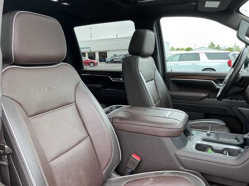 Used 2025 GMC Sierra 2500 Denali w/ Denali Reserve Package AWD/4WD image 25