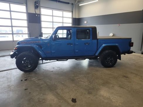 Certified 2023 Jeep Gladiator Mojave w/ Cold Weather Group image 6