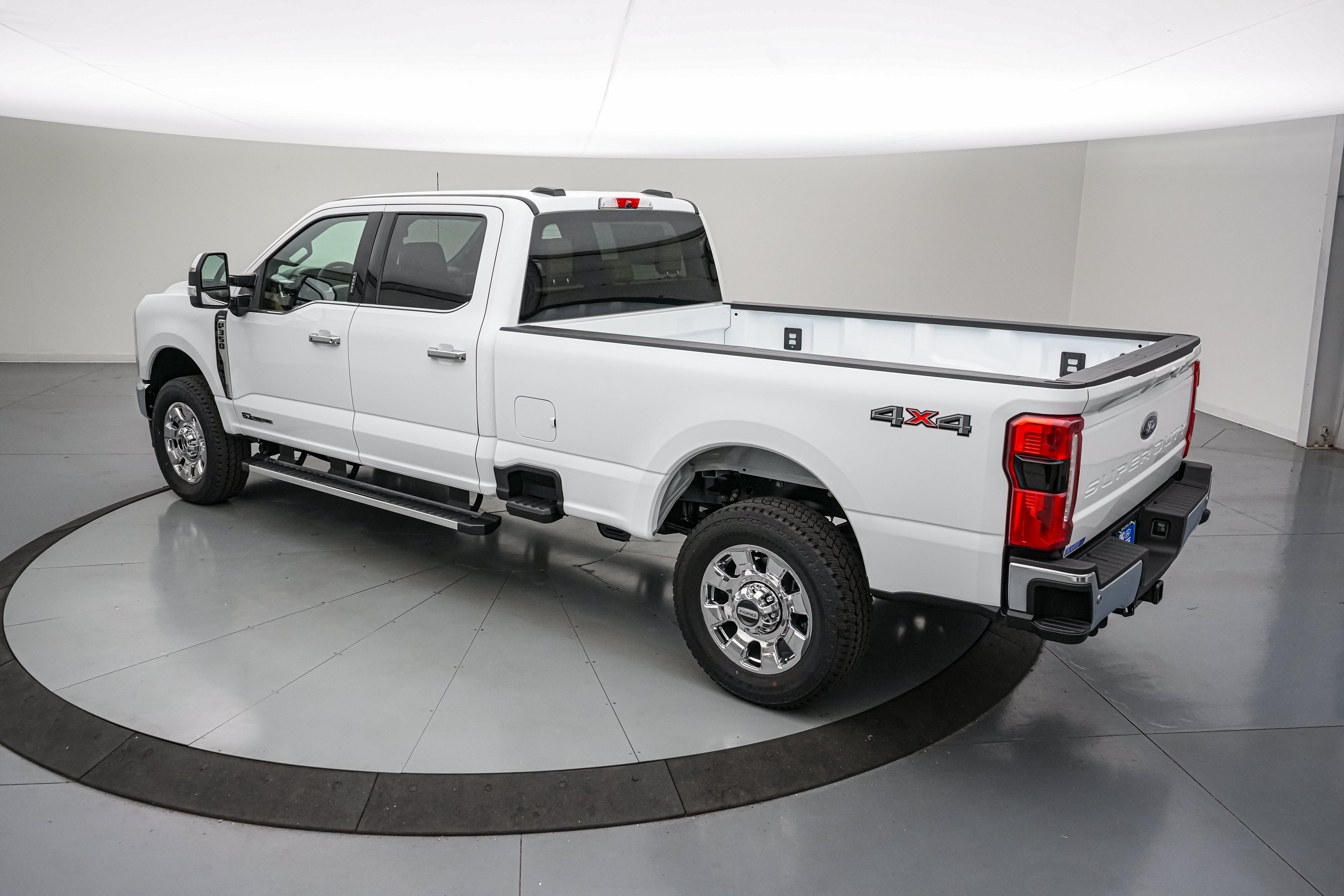 New 2026 Ford F350 Lariat w/ Chrome Package AWD/4WD image 7