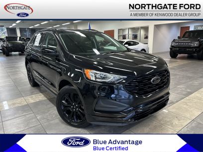 Certified 2022 Ford Edge SE w/ Black Appearance Package