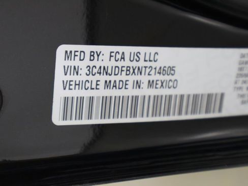 Used 2022 Jeep Compass Latitude image 42