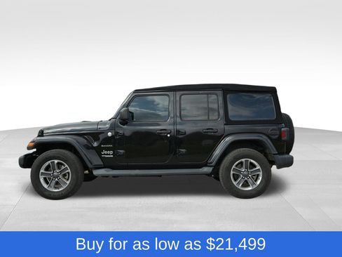 Used 2018 Jeep Wrangler Unlimited Sahara AWD/4WD image 7