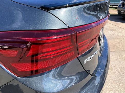 Used 2024 Kia Forte GT-Line image 27