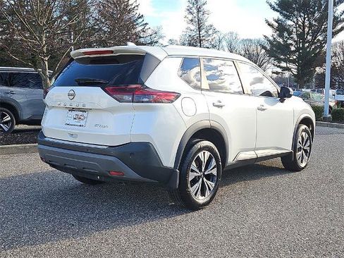 Certified 2023 Nissan Rogue SV w/ SV Premium B Package image 8
