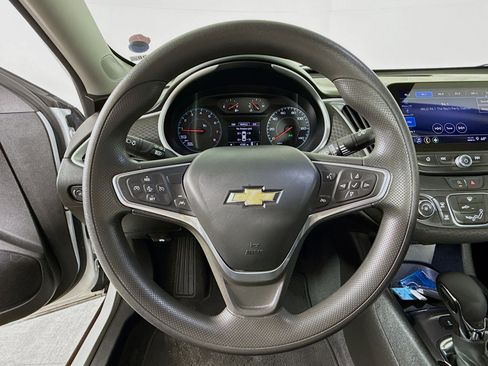 Used 2023 Chevrolet Malibu LS w/ Driver Confidence Package image 11