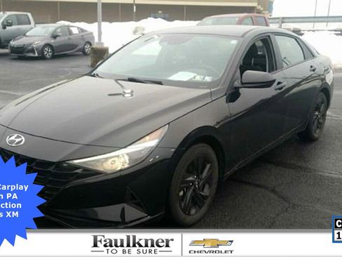 Used 2023 Hyundai Elantra SEL w/ Preferred Accessory Package image 1